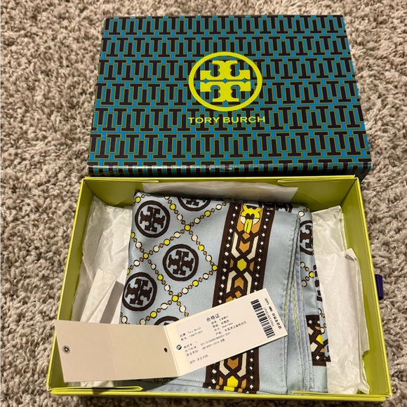 Tory Burch T-Monogram Print Silk Oblong Scarf  - Picture 4 of 4